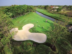 Freesia Bangphi Guest House