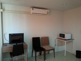 Freesia Bangphi Guest House