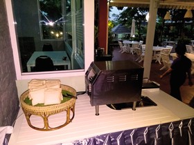 Hi Life Hotel