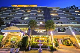Hi Life Hotel