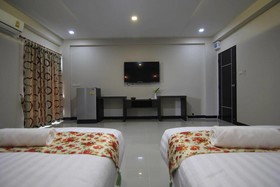 Gold Airport Suites