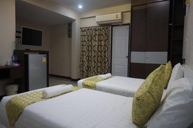 Gold Airport Suites