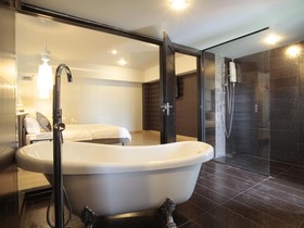 Diary Suite Hotel