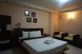Bangkok Travel Suites Hotel