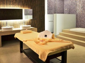 Novotel Bangkok Impact