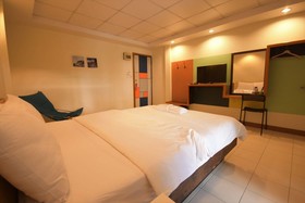 Room at Prachachuen