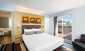 Aloft Bangkok Sukhumvit 11