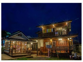 Baan Chompoo Homestay