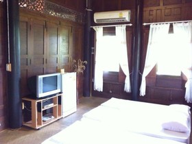 Baan Suan Leelavadee