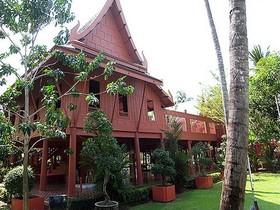 Thanicha Resort Amphawa