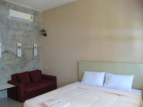 The Color Resort Amphawa