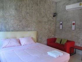 The Color Resort Amphawa