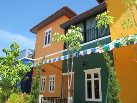 The Color Resort Amphawa