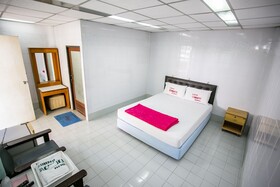 Bualuang Angthong Hotel
