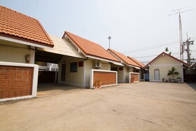 Bualuang Angthong Hotel