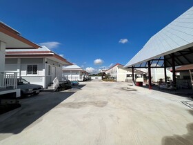 Bualuang Angthong Hotel