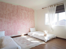Life Station Hostel