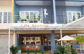Life Station Hostel
