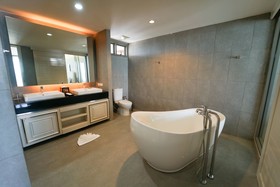 Serene Phla Resort And Restaurant