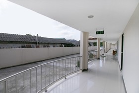 Sunee Place Hotel by OYO