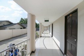 Sunee Place Hotel by OYO
