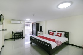 Sunee Place Hotel by OYO