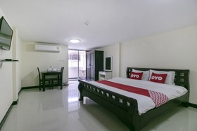 Sunee Place Hotel by OYO