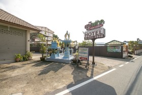 Sunee Place Hotel by OYO
