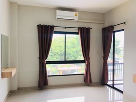 Buathong Pool Villa