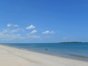 Haad Sai Kaew Resort