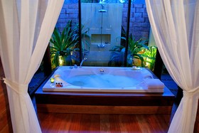 Keeree Waree Seaside Villa & Spa