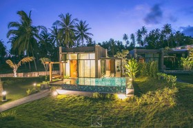 Seanery Beach Resort