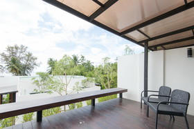 Seanery Beach Resort