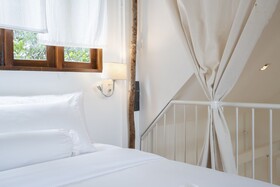 Phrip Phri Luxury Pool Villas