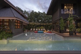 Phrip Phri Luxury Pool Villas