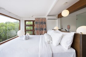 Phrip Phri Luxury Pool Villas