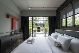 Phrip Phri Luxury Pool Villas