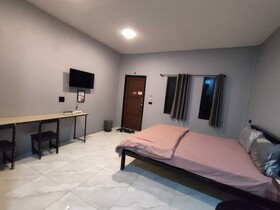 Check-in Resort
