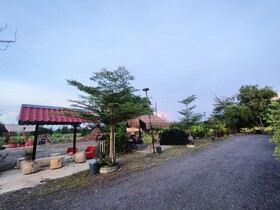 Check-in Resort