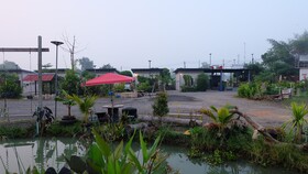 Check-in Resort