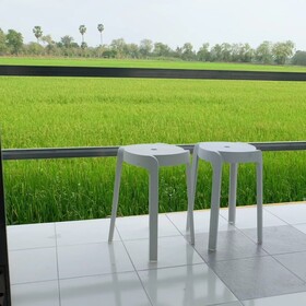 Check-in Resort