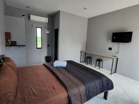 Check-in Resort