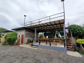 Check-in Resort
