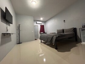 Check-in Resort