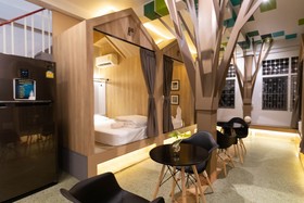 Apollo 19 Hostel by OYO Rooms