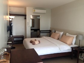 Baan Sukhita