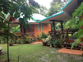 Ban Suan Lung Chaluay Fruit Resort