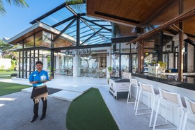 Chaolao Tosang Beach Hotel