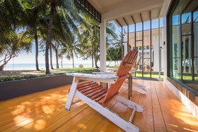 Chaolao Tosang Beach Hotel