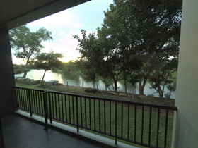 Riverawan Hotel